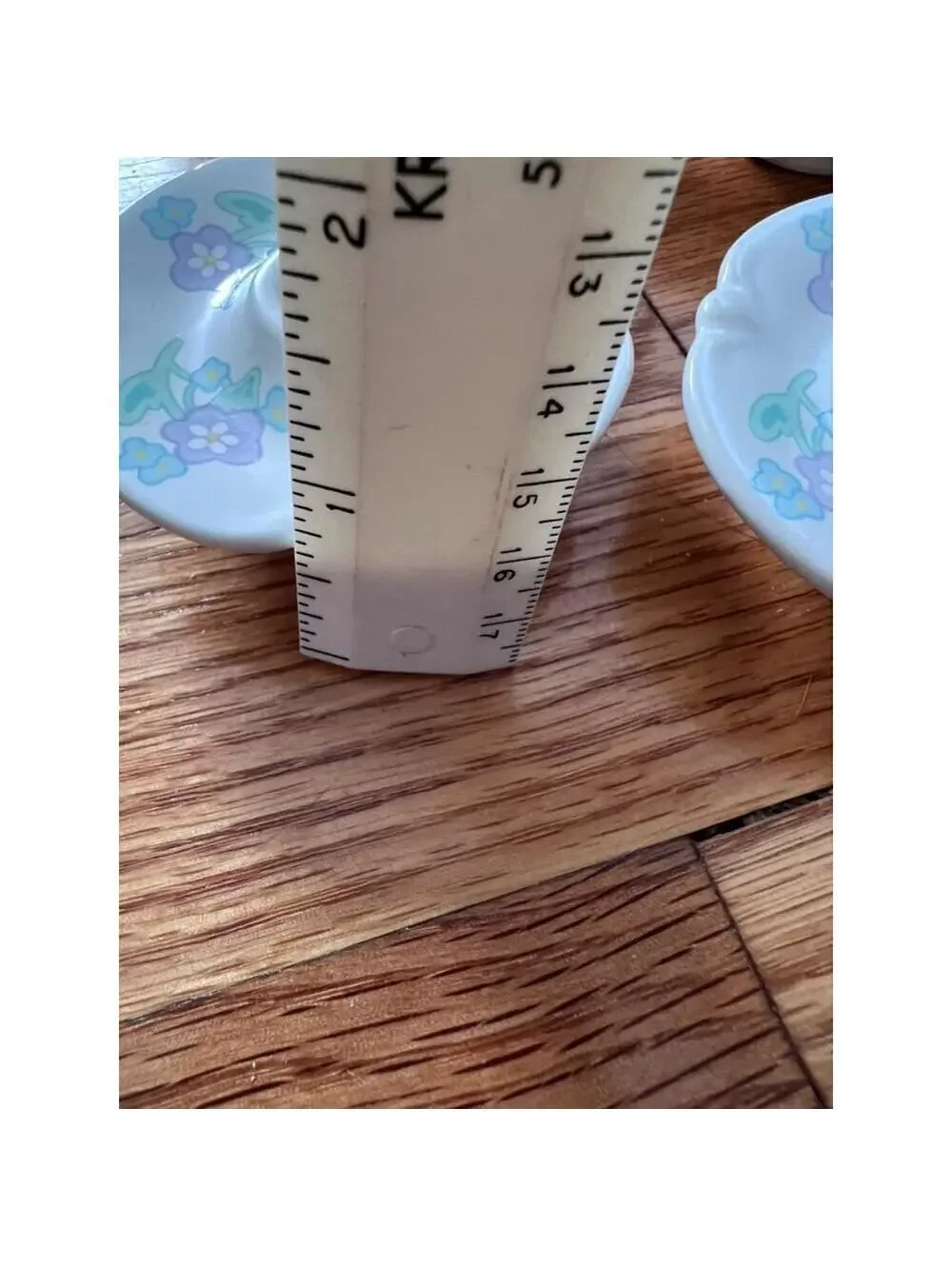 Vintage Lavender Cottagecore Flower Ceramic Taper Candle Holders Set of 4
